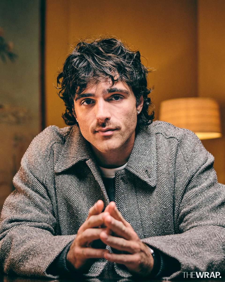 aileen ❦ tweet media