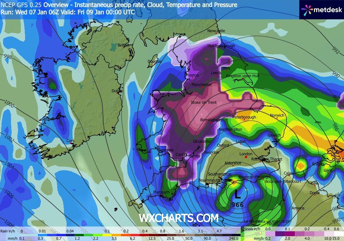MetChasers🏴󠁧󠁢󠁥󠁮󠁧󠁿 tweet media