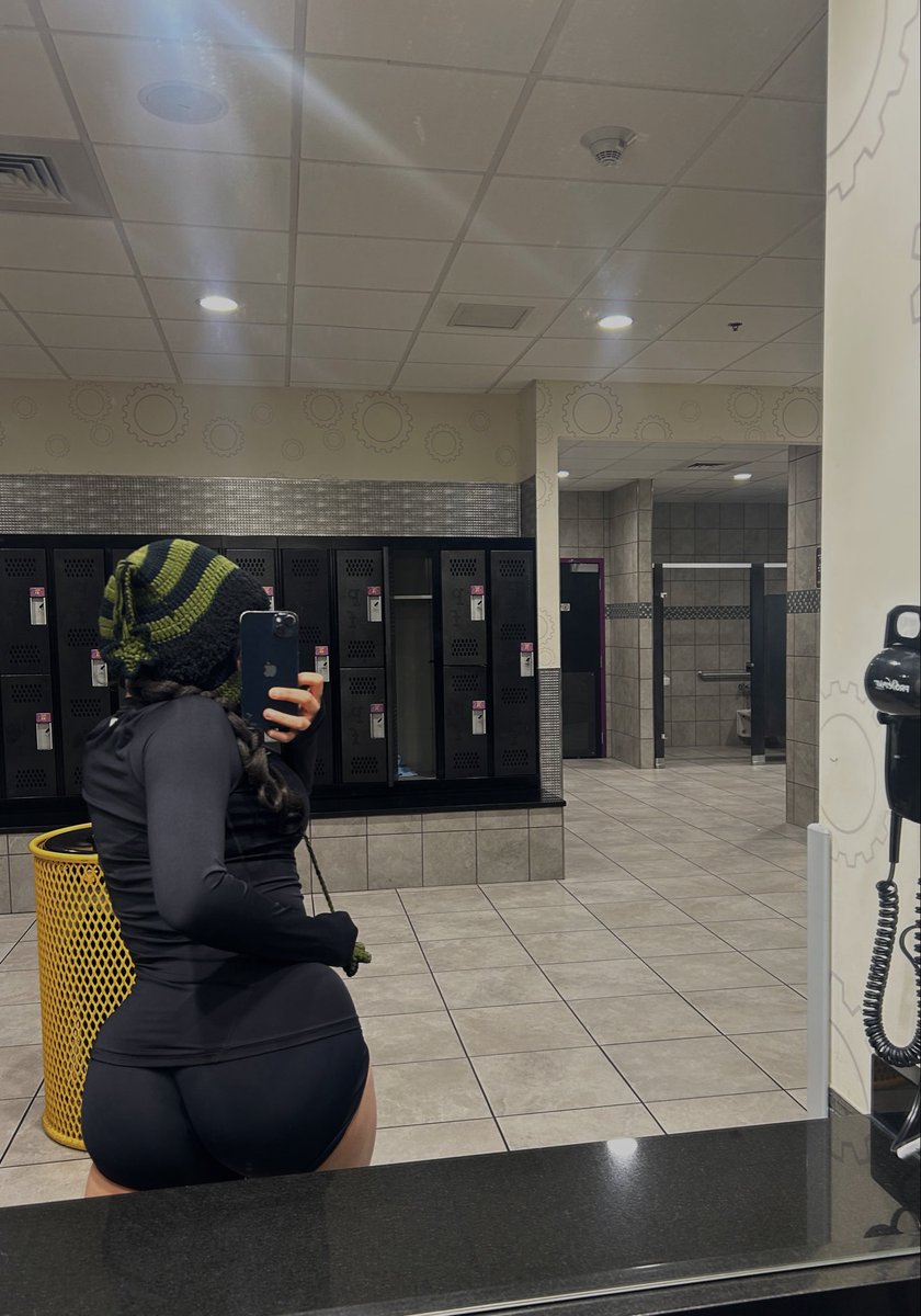 gaia2014tumblr's tweet photo. Trying to bulk but it iz hard https://t.co/iK0IDqszVW