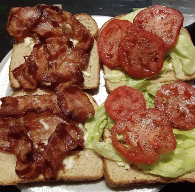 FoodPleaser's tweet image. What’s your first thought when you see these BLT’s?