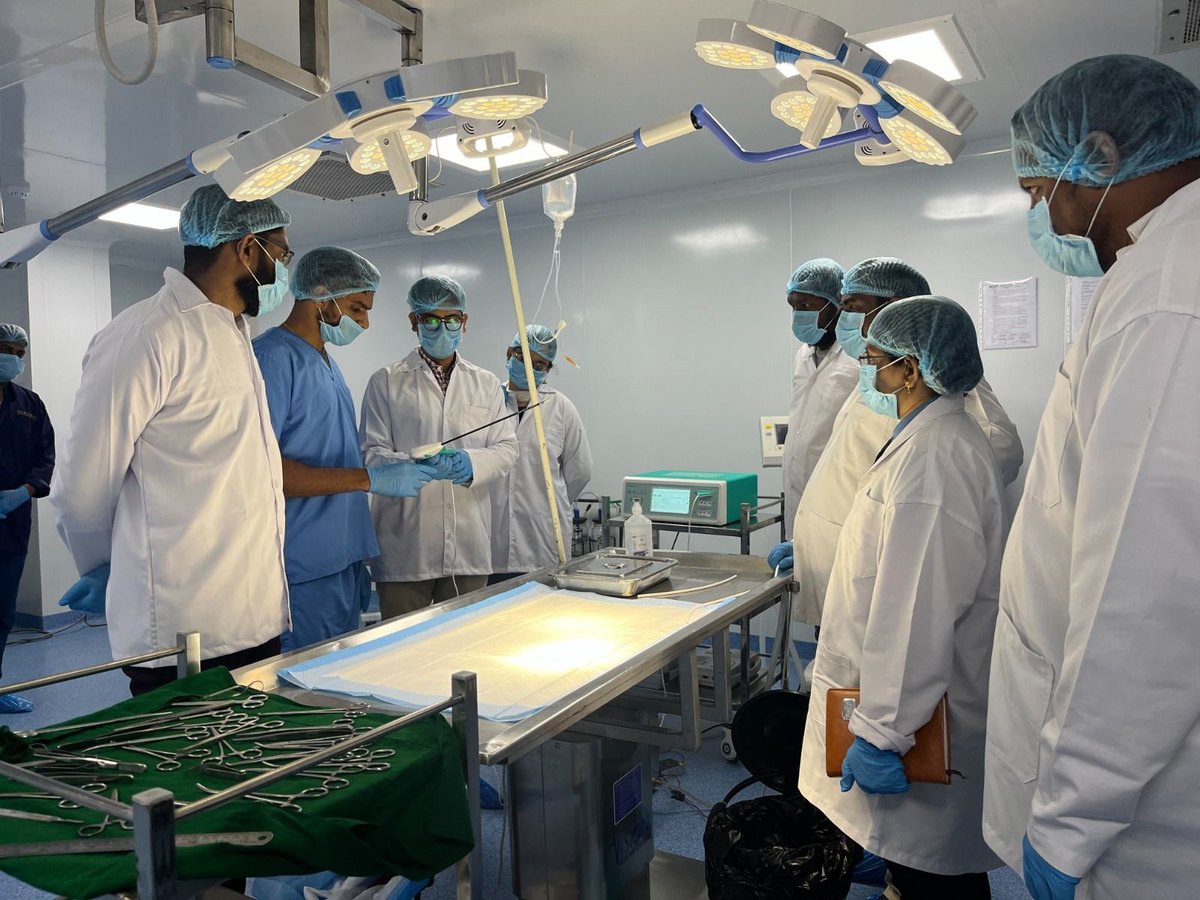 Biovalley2's tweet photo. Large Animal House Facility at @Biovalley2, supported by @ICMRDELHI & @DeptHealthRes, is pushing preclinical research boundaries. Advanced equipment includes analysers, histopathology systems, and anaesthesia workstations. #PreclinicalResearch #ICMR #BioValley #MakeInIndia https://t.co/ZqnNLTAiqn