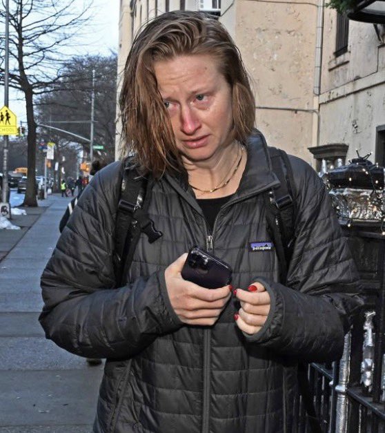 MamdaniWatch's tweet image. Zohran Mamdani's Director of the Mayor’s Office to Protect Tenants, Cea Weaver who said home ownership is white supremacy, BROKE DOWN CRYING when she was asked about all her controversial comments