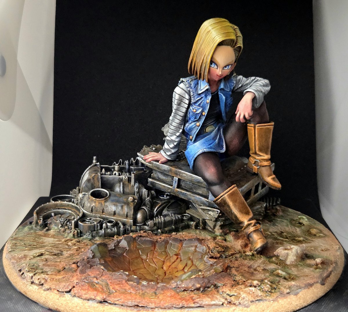 Wip3
色味はだいたいこれぐらいで、あとはグラデーション整えてファレホコン持って行ければ。