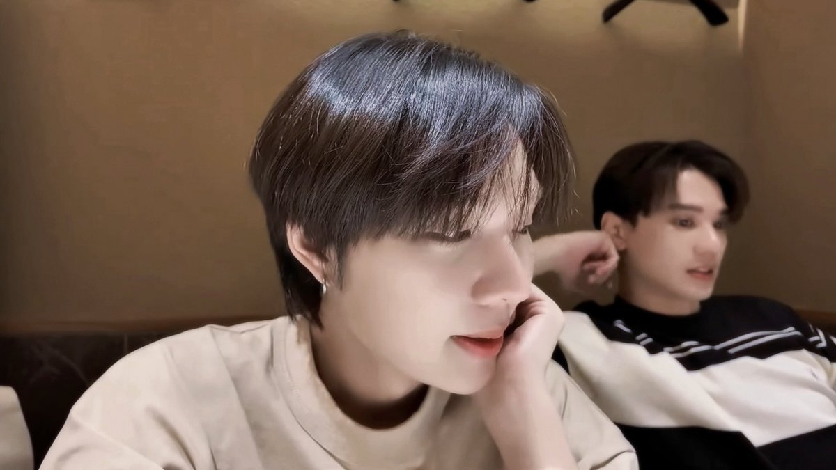 คนจ๋วยยยย แต่มีลายน้ำ