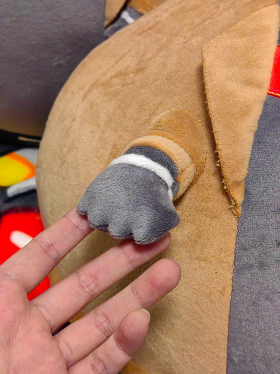 Great news! fatson has fingers!