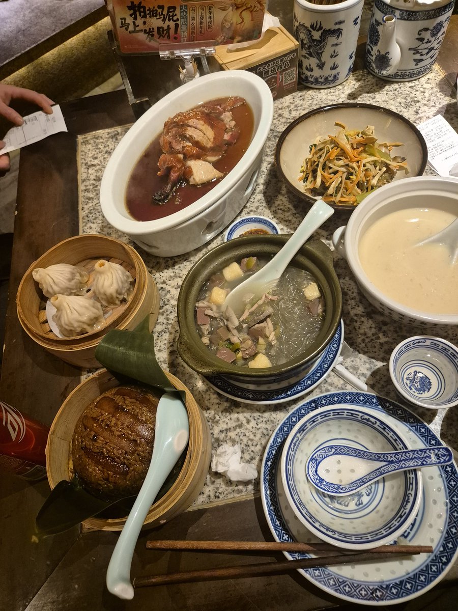 mplessy_44's tweet image. So today we made our own rings, engraved our names on them and had dinner 🥰