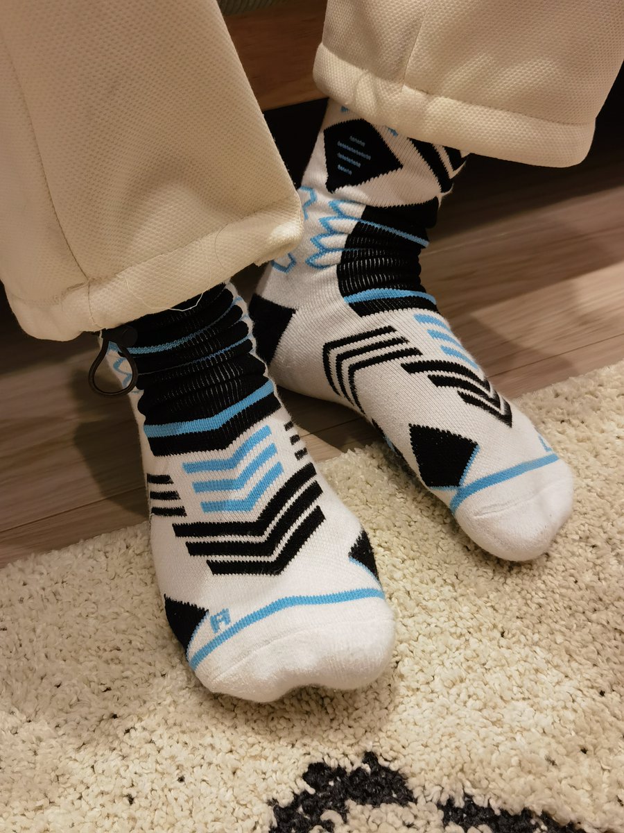 ruoshui_02 tweet media