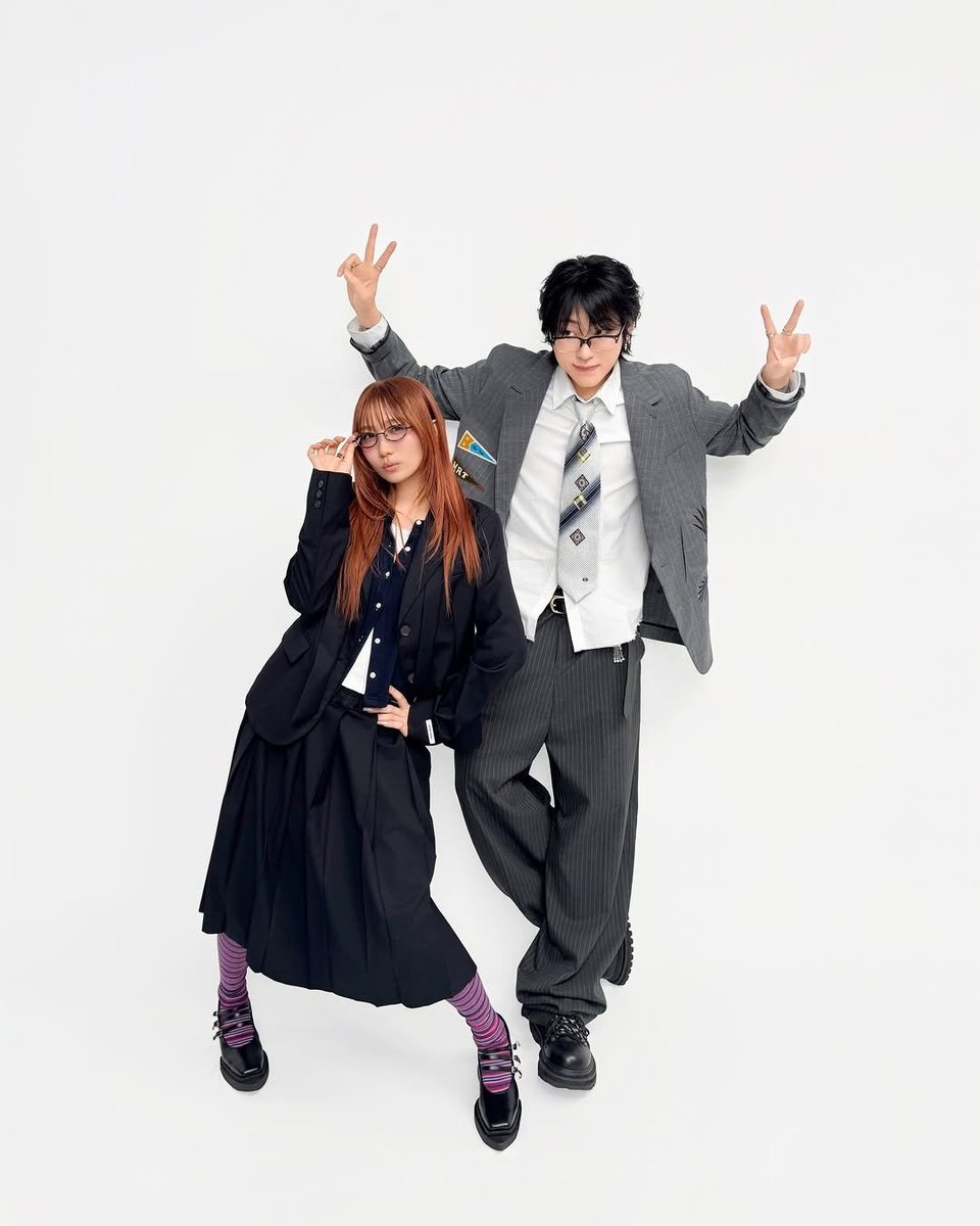 흑발 안경 짘님 너므너므 좋은 느낌을 주신다…♡