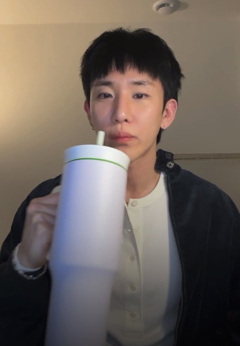 RAM_0108's tweet photo. 병주 텀블러 빵민수 정보
오왈라 트래블텀블러 1185ml Owala Travel Tumbler
59,900원 https://t.co/ugoIj6va7w