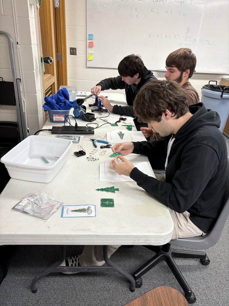 USD 384 Blue Valley-Randolph tweet media