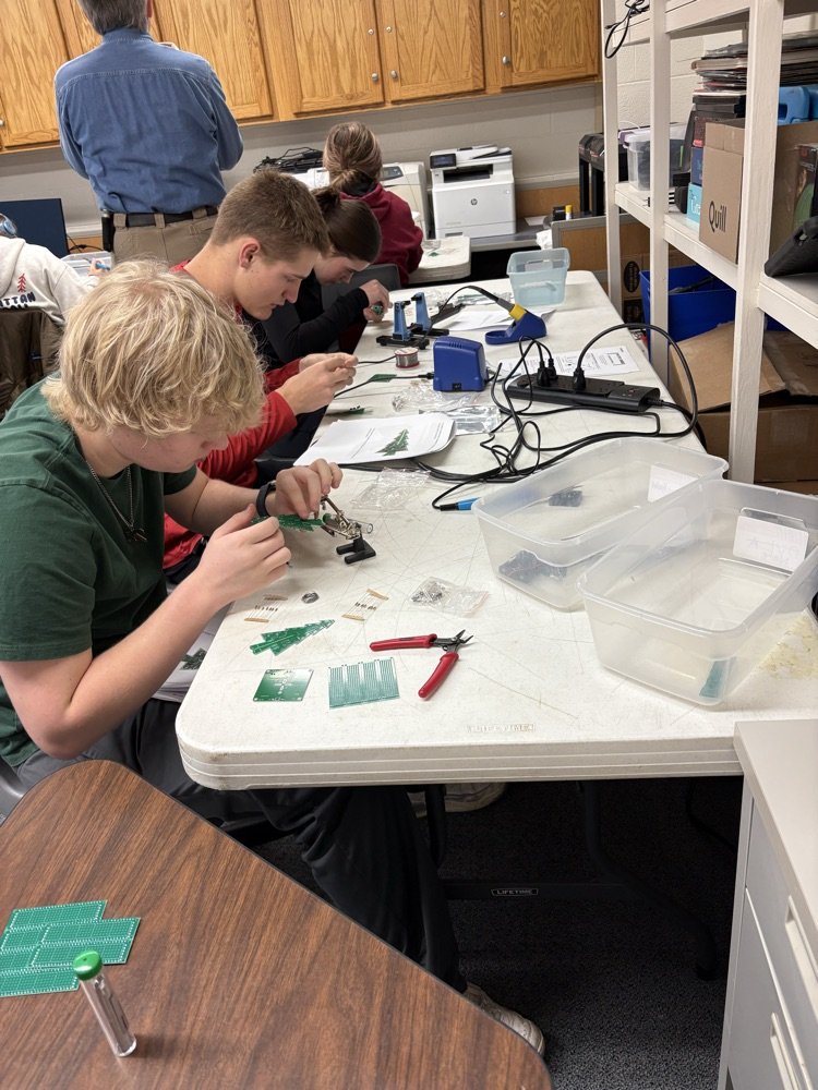 USD 384 Blue Valley-Randolph tweet media