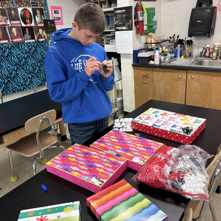 USD 384 Blue Valley-Randolph tweet media