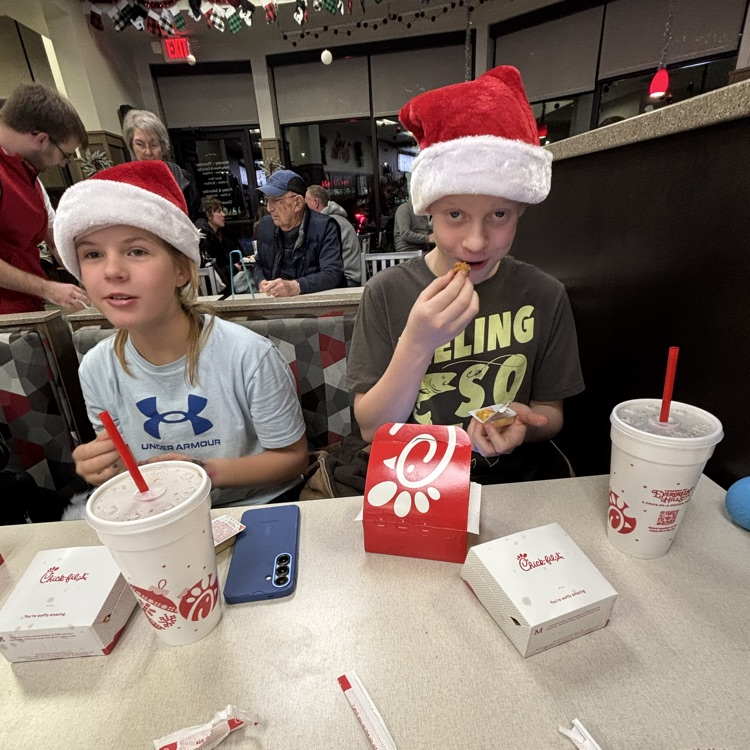 USD 384 Blue Valley-Randolph tweet media