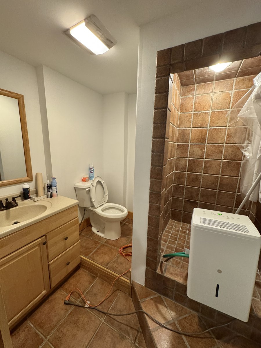 Wait until you see this bathroom glow-up 🤯🚿

Sprague Construction’s latest renovation is almost unrecognizable. Scroll to the end for BEFORE photos! A spa-style shower with dual heads, a 6-ft niche, and warm wood cabinetry.
🔗 spragueconstructionllc.com
#visitvermont