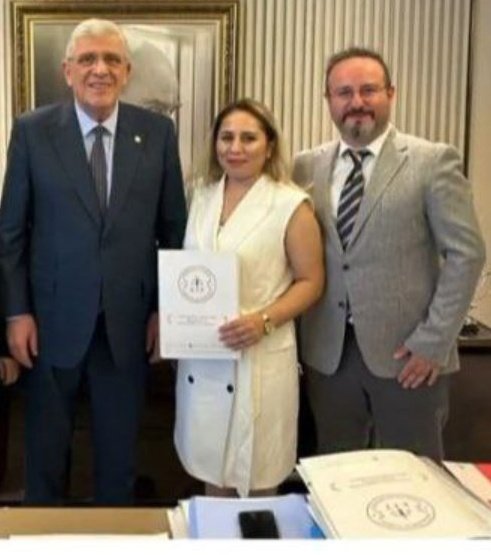 <a href="/iyiparti/">İYİ Parti</a> Doğum Yılına Göre #KademeliEmeklilik Modeli ile
Geride Hiç Bir Mağdur Bırakmayacak Şekilde
Sosyal Güvenlik Sistemini
#Değiştirebiliriz
Emeklilikte Tarihe Takılanlar ETT-DER <a href="/ETTDER1999/">🧭 EMEKLİLİKTE TARİHE TAKILANLAR DERNEĞİ</a> 
<a href="/MDervisogluTR/">Müsavat Dervişoğlu</a>
#MücadeleYılı2026