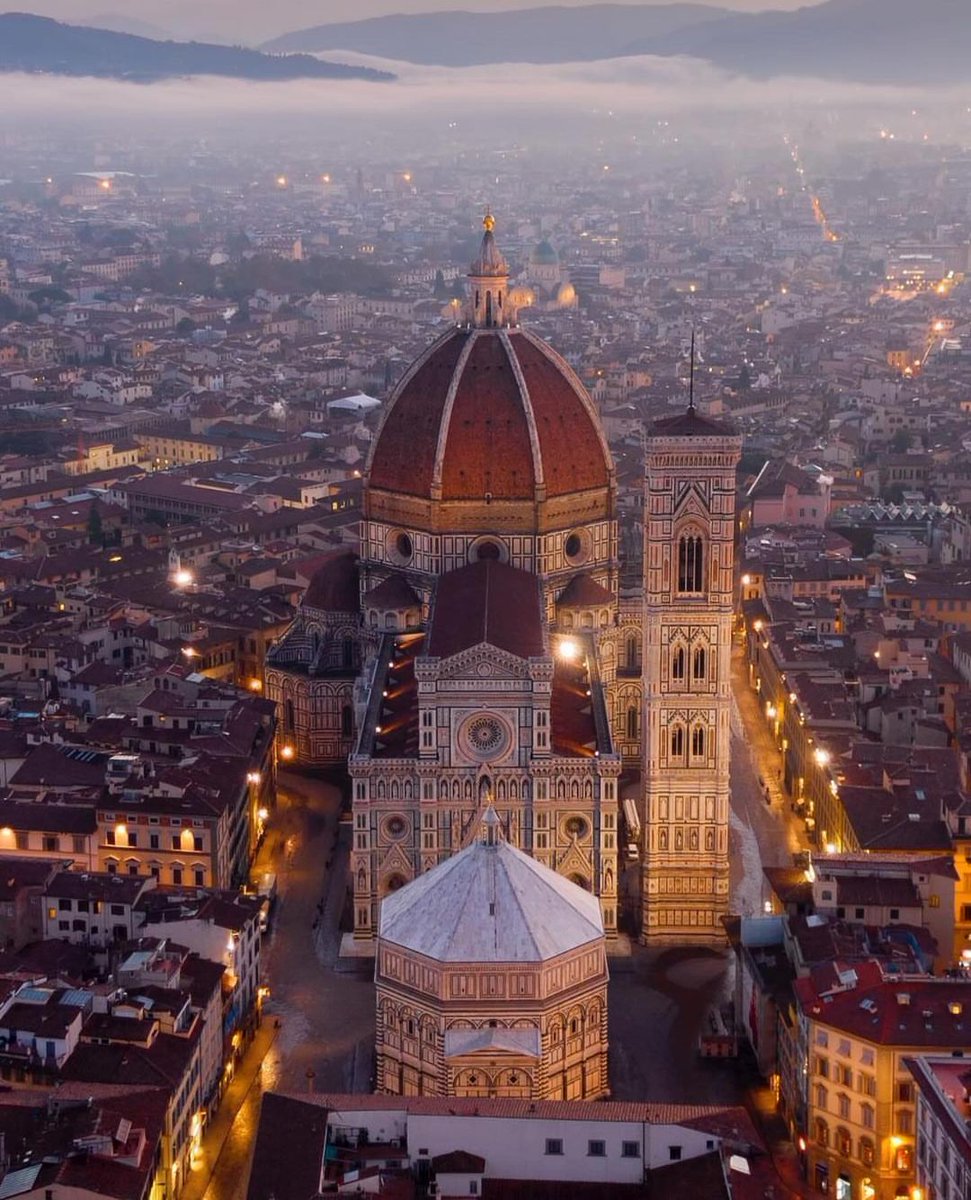 SeascapeNature's tweet image. Florence, Italy 🇮🇹