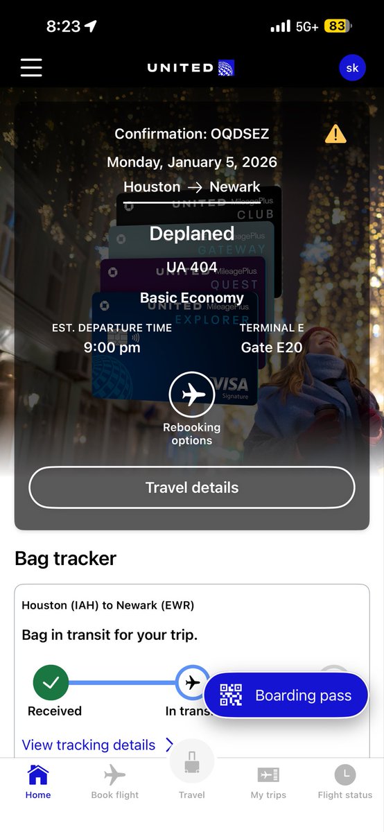 sagekay's tweet photo. @united now to file a complaint about the flight delay with @united ! also, pics to support my original tweet abt overhead &amp; age/condition of the plane - the seat was broken (not safe) &amp; a door they couldn’t close for 2 1/2 hrs! #unitedairlines #PoorService #lostbags https://t.co/JNMoUCuFLQ