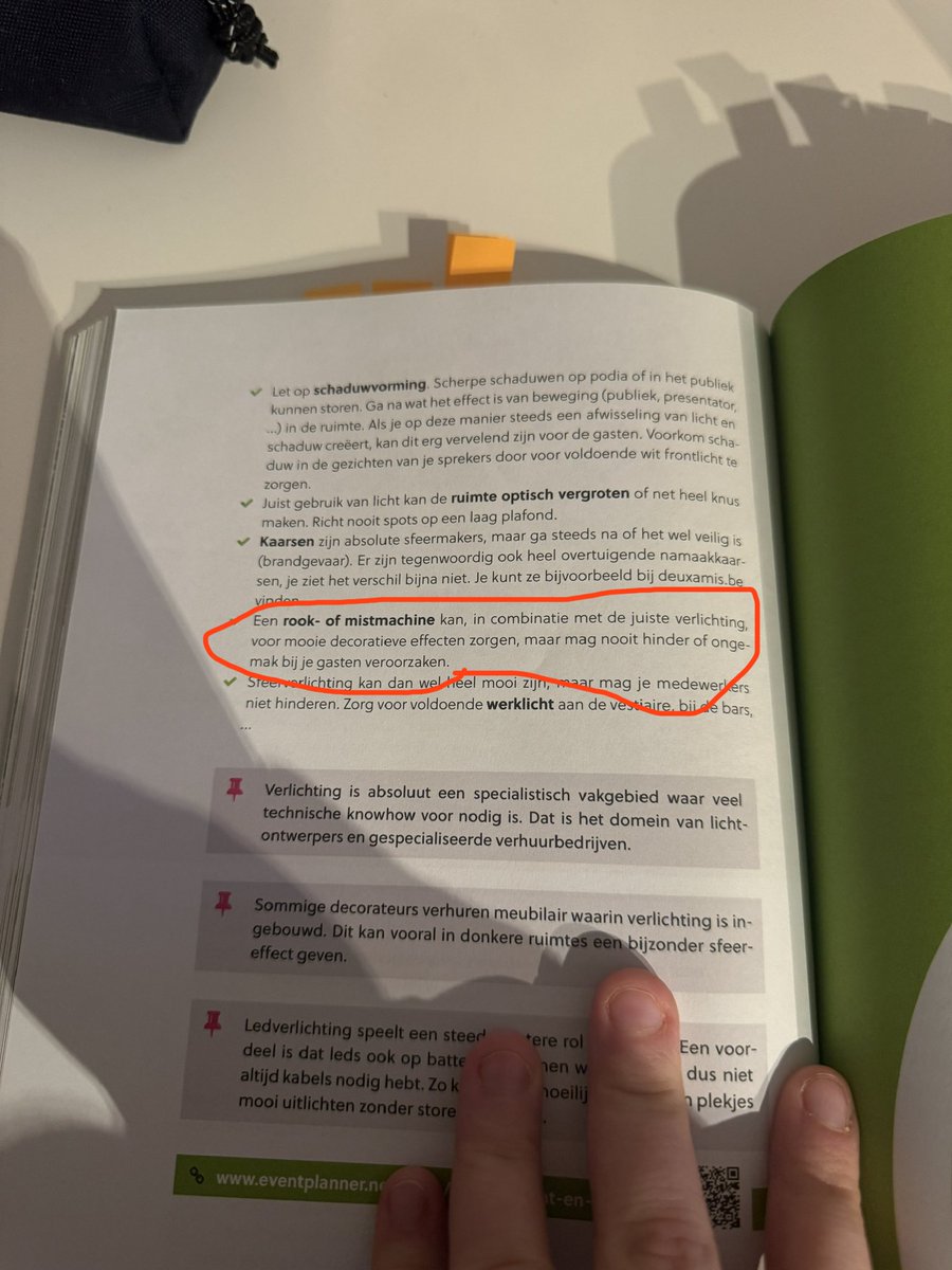 “Rook mag nooit hinder of ongemak bij gasten veroorzaken” you see that Joost?