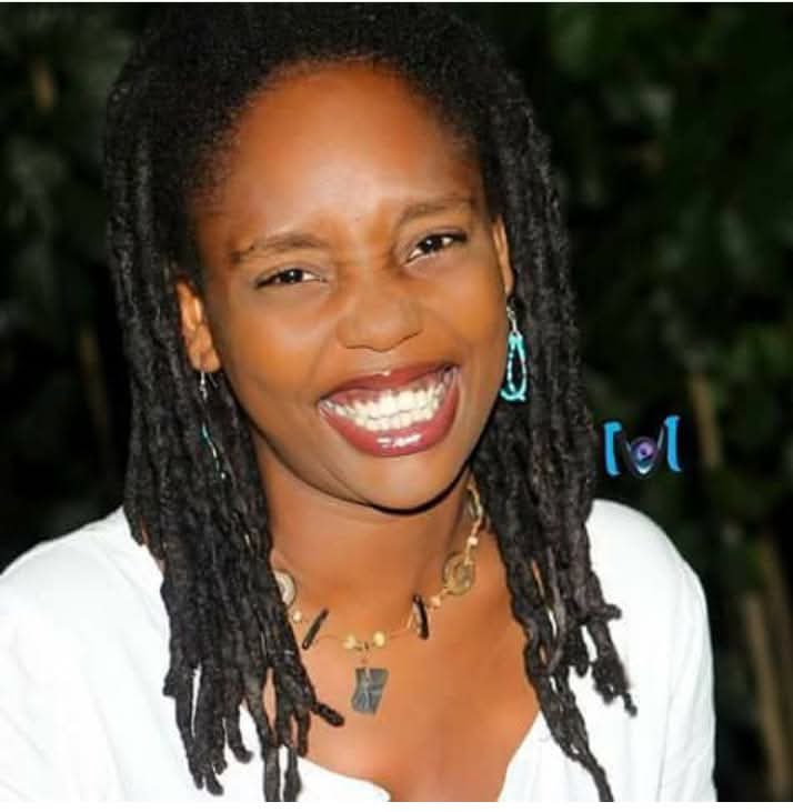 papposthaiti's tweet image. Katiana Milfort est en train de mourir. 
Et nous regardons ailleurs. 

Elle a donné son corps, sa voix, sa vie au théâtre haïtien. Aujourd’hui, ce corps est brisé.

Alitée. Affaiblie. En danger. Elle ne demande pas un privilège. Elle demande un billet d’avion pour Cuba. Un soin.…