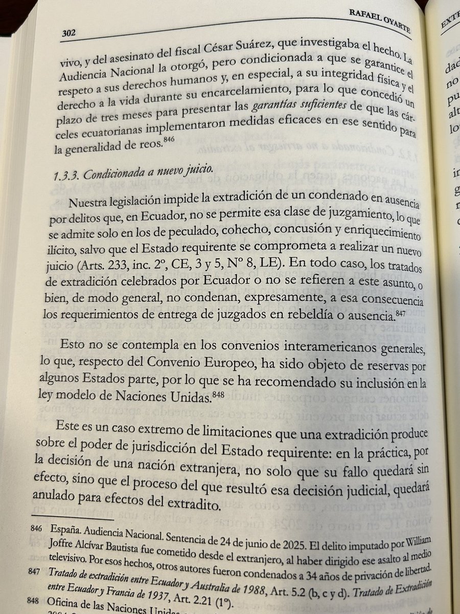 rafaeloyarte's tweet image. El líder de los Tiguerones, “Negro Willy”, cuya extradición fue concedida por España, fue puesto en libertad porque Ecuador no presentó las garantías de seguridad exigidas en el fallo. Aplausos. ¿A quién culpamos de esto @DanielNoboaOk?