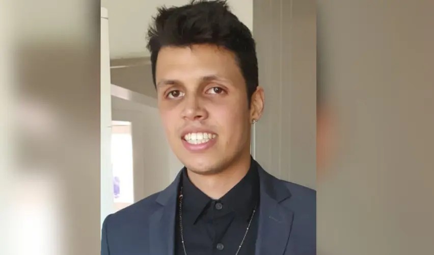 bublitz_a's tweet image. JUSTIÇA PARA HERICK! ✊🏻

Após muita pressão, o TJRS determinou a revisão do pedido de arquivamento do MP no caso Herick Vargas. A decisão destaca que há lacunas na versão apresentada pelos agentes da BM envolvidos na ocorrência.

Seguimos em busca de justiça e da verdade!