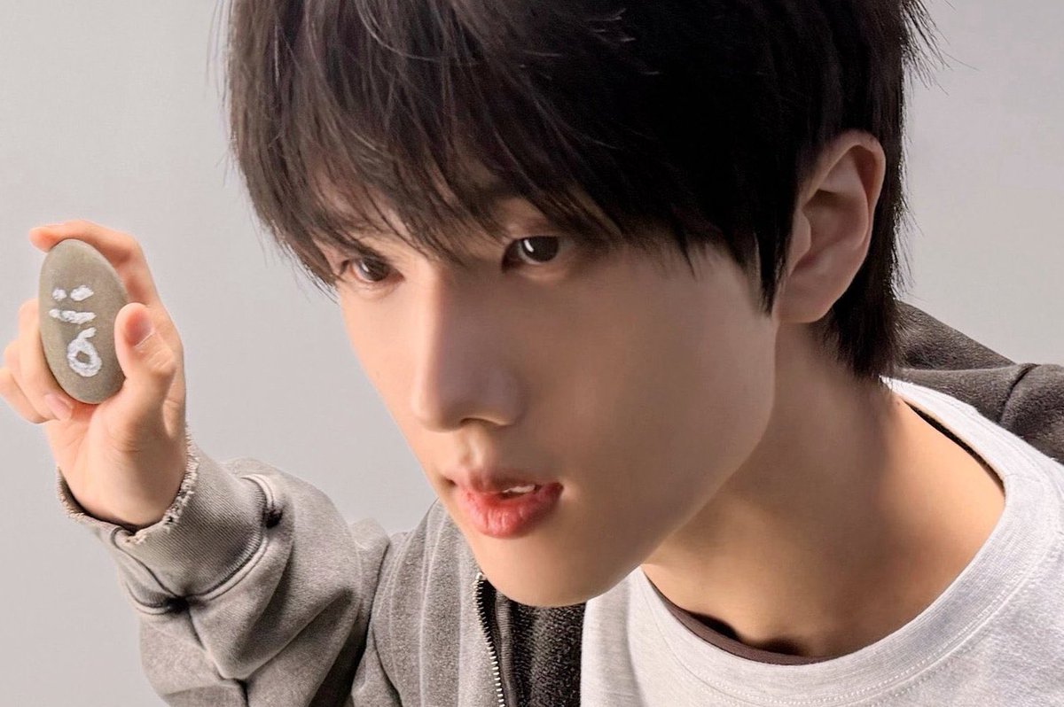 hamsuwatson's tweet image. 눈빛이 ㅈㄴ 곧다