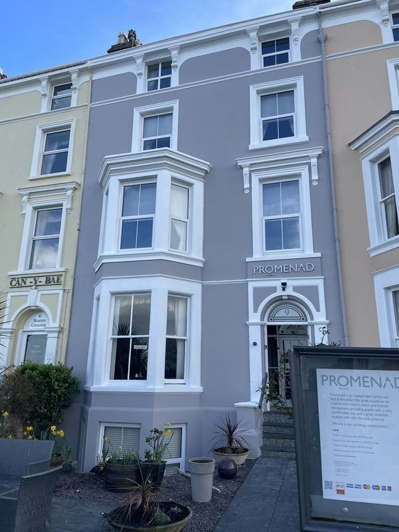 TheBBDirectory's tweet photo. Enjoy a Comfy Coastal Stay in Conwy with The Promenâd.

The Promenâd is a Grade II listed building dating back to the mid-19th century, perfectly positioned along Llandudno’s North Shore with uninterrupted sea views.

https://t.co/WLq6UdLJR3

#ThePromenad #Llandudno https://t.co/c1Hi7fedrr