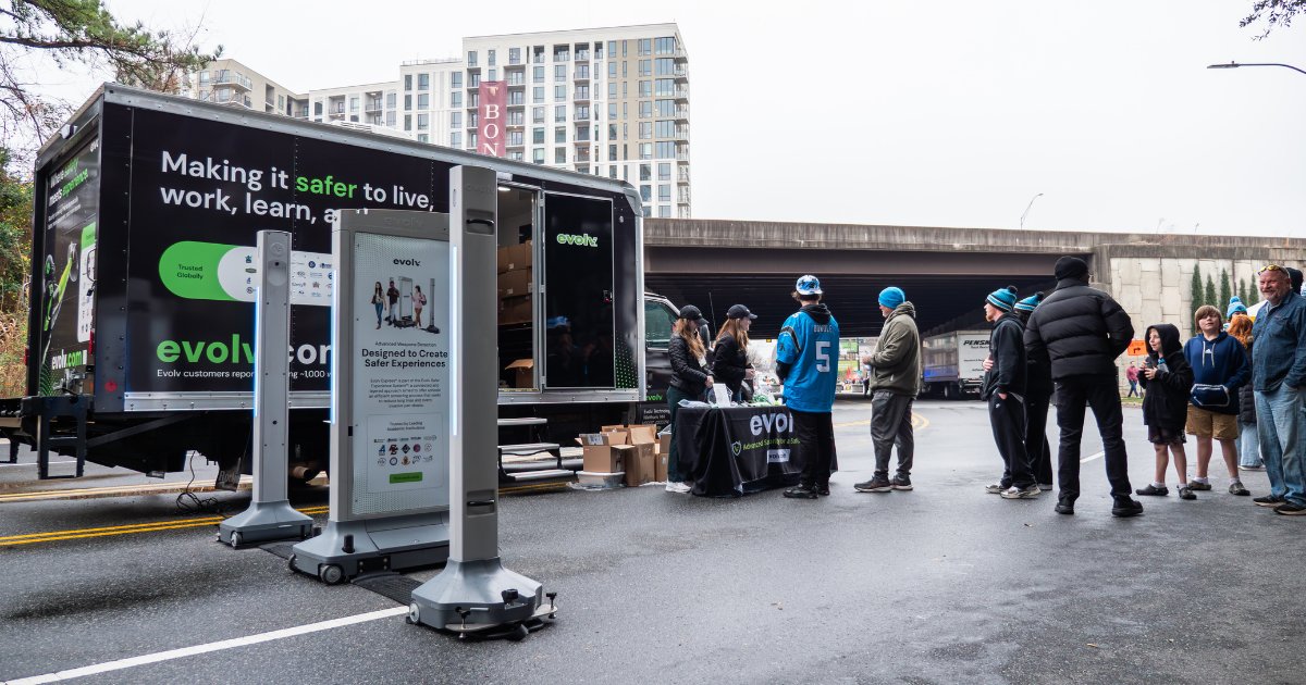 EvolvTechnology's tweet photo. Panthers fans, you showed out!🏈
As fans prepared for kickoff, we joined the @Panthers Fan Fest outside of @BofAstadium to showcase how our systems work to help create more positive #GameDay experiences!
#FanFest #KeepPounding #CarolinaPanthers #BofAStadium #NFL #Superfan https://t.co/tbexjJ9t2D