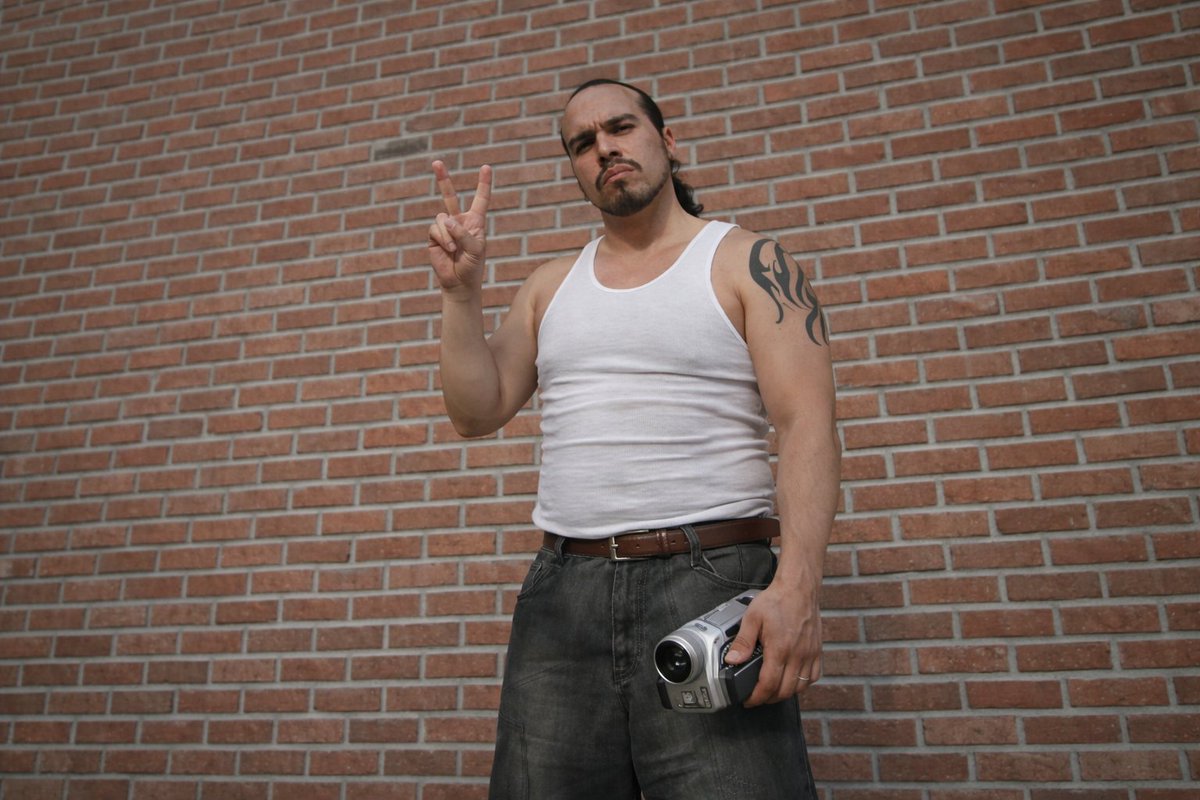 JDHdotcom's tweet photo. Shouts out to the homie Santos Real. In 2004,I directed a music video featuring myself, Derek Irie, and Tony 2 Fingers, called Home of the Music. With a special guest cameo appearance from Paul Mitchell from the legendary Floaters. Santos cameraman.  music video coming soon. https://t.co/uecz9fvcn8