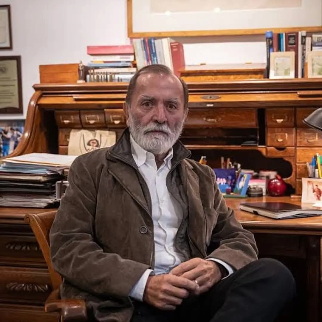 rthur013's tweet image. "En caso de invasión,todos los mexicanos daríamos la vida por la presidenta, la 4T y sobre todo por México"

* Epigmenio Ibarra