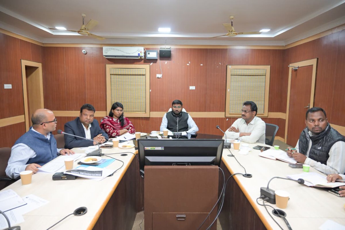 Collector & DM, Koraput tweet media