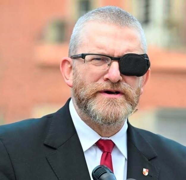 antyPiS4ever's tweet image. TIkTok usuwa filmy Brauna - brawo - koniec ruskiego szamba w Twoim  telefonie ! 🤮🤮🤮