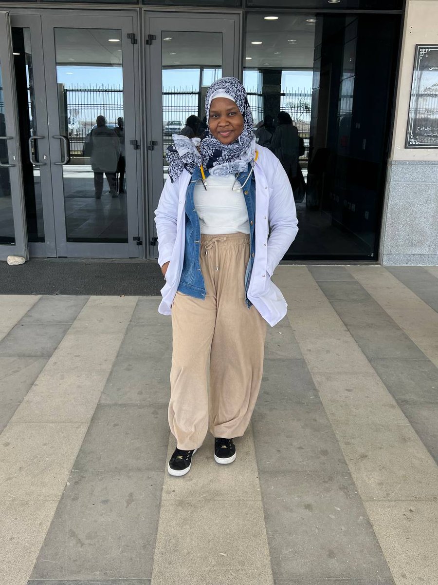 Banan_Mohamed99's tweet image. it's been a while since I received dónation last time, few months left till my graduation ceremony
Help me pay rest of my tuition fees, only 3k is left🙏🏽
any amount makes a tremendous difference 
Repòst, quóte or dónate if you can
gofund.me/271a9334

#KeepEyesOnSudan