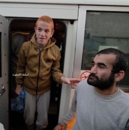 Abu_Salah9's tweet image. الافراج عن طفل غزاوي من السجون الاسرائيلية قبل لحظات بعد أن قضى أشهراً طويلة تحت التعذيب 

طفل يا كفرة!
