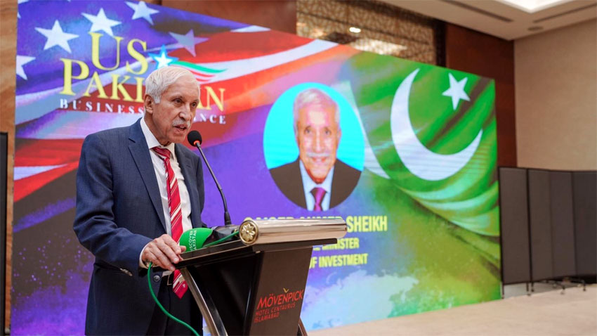 PBCofficialNews's tweet image. امریکہ کیساتھ تجارتی اور اقتصادی تعلقات مثبت سمت میں بڑھ رہے ہیں، قیصر احمد شیخ
@BOIPakistan
@PakCommerce
@ForeignOfficePk
@PakinUSA
#RadioPakistan 
 #PakUSTies #TradeRelations 
urdu.radio.gov.pk/07-01-2026/amr…