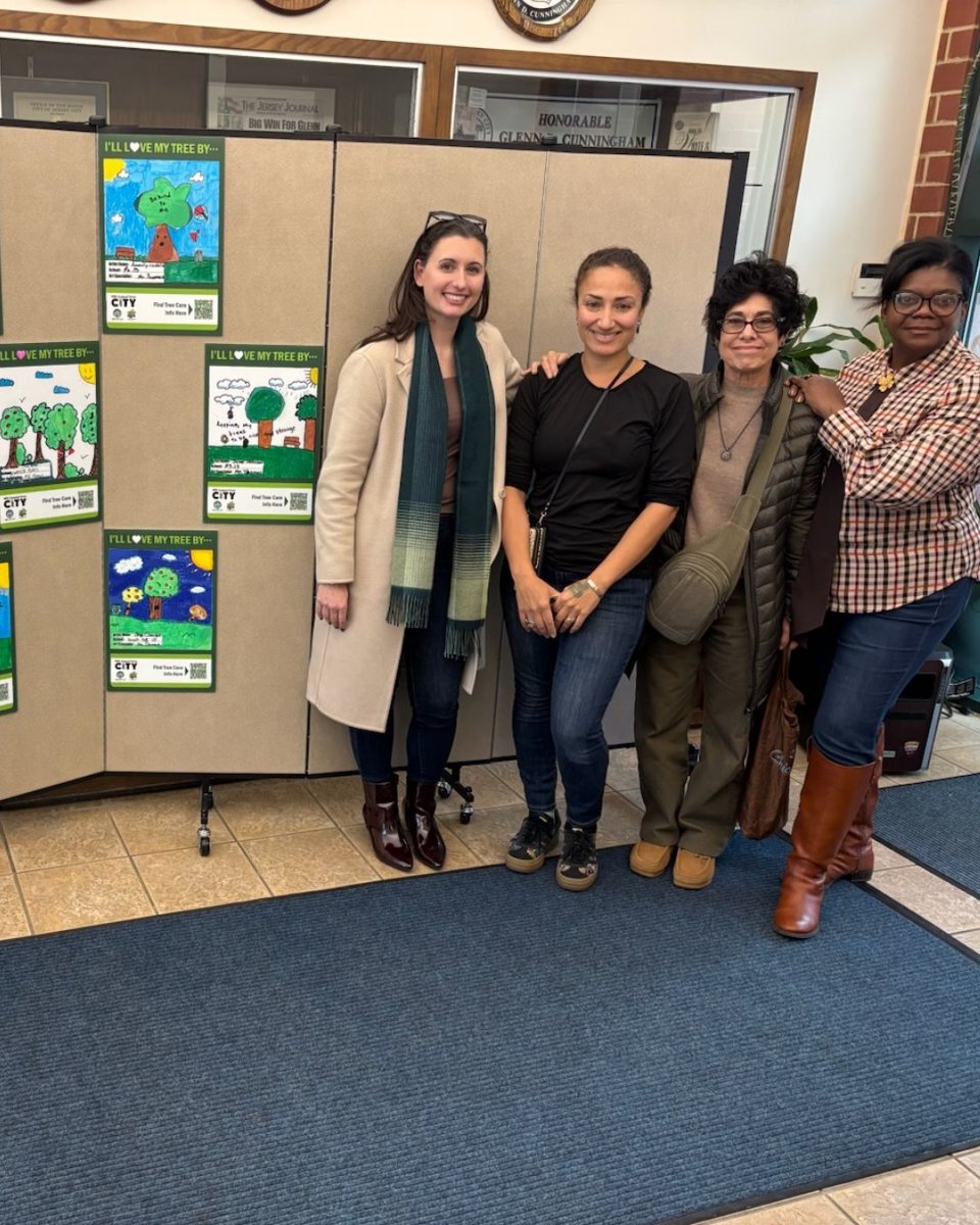 (3/3) Stop by the library to check out the artwork and celebrate environmental creativity and community care! 🍃🌟

#TreeSignageProject #GreenJC #YouthArt #CommunityTrees #SustainableJC #PlantingHope