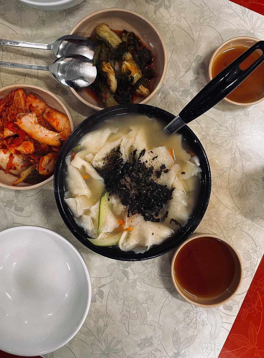 ClarizaJose's tweet photo. Seoul food https://t.co/SH2MNRA7M7