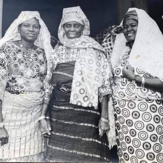 It's established now that Yoruba Nesan activists, and #ThinkYorubaFirst , activists have a narrow view shaped by religious activism on what the Yoruba people are, and how diverse their experiences is.

Let us give an example of a colossus of the 20th century.

This picture shows