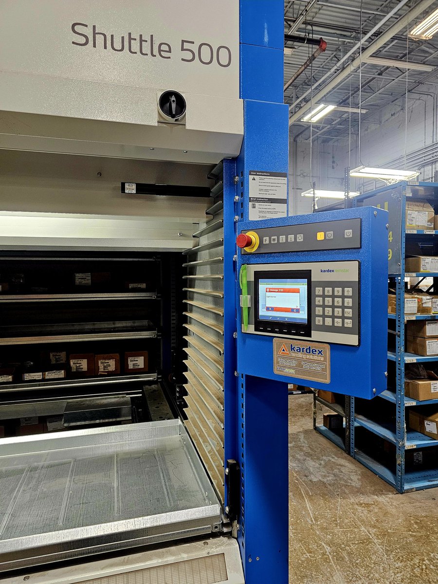 Rosa the Riveter 💪🛠🔩 tweet media