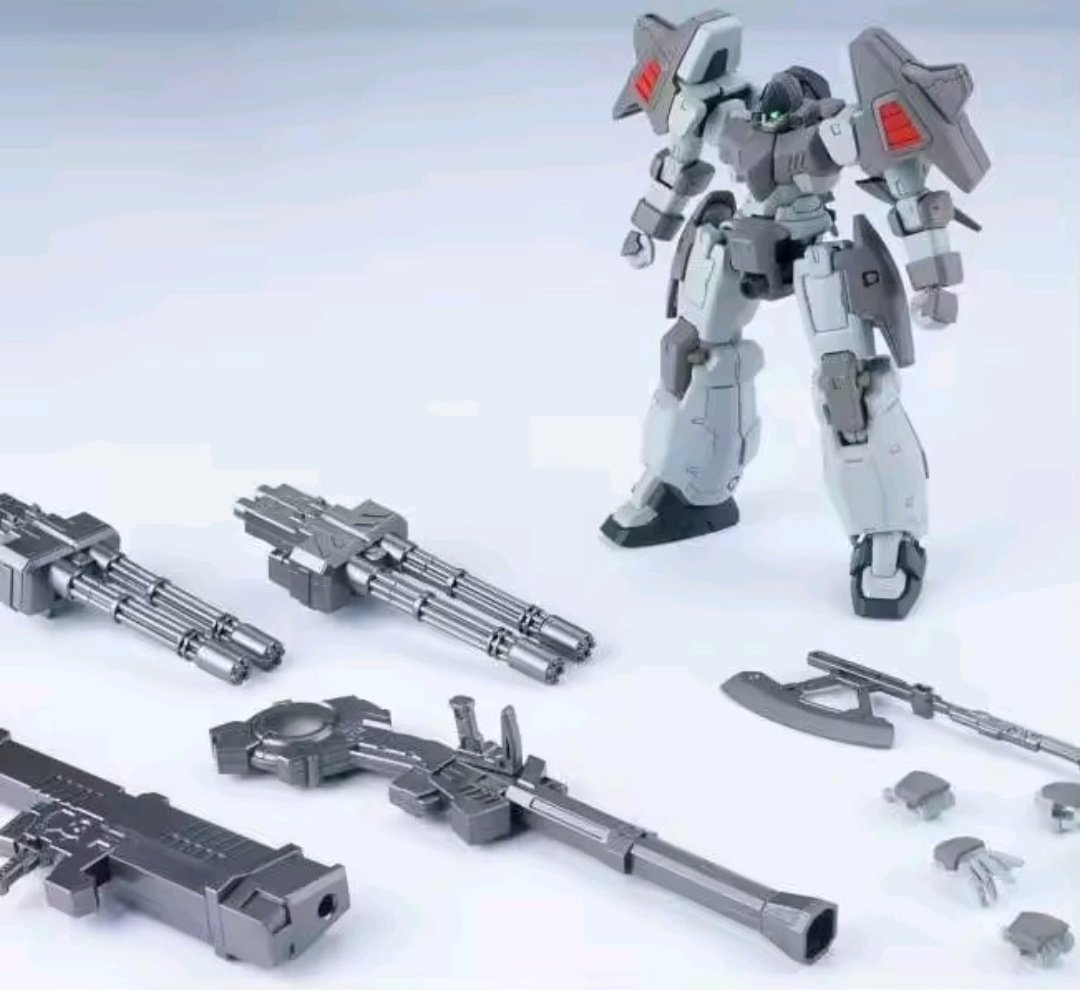 また中国が勝手にHGのサーペントカスタムのプラモデル出します。バンダイさんそろそろ動いてください。