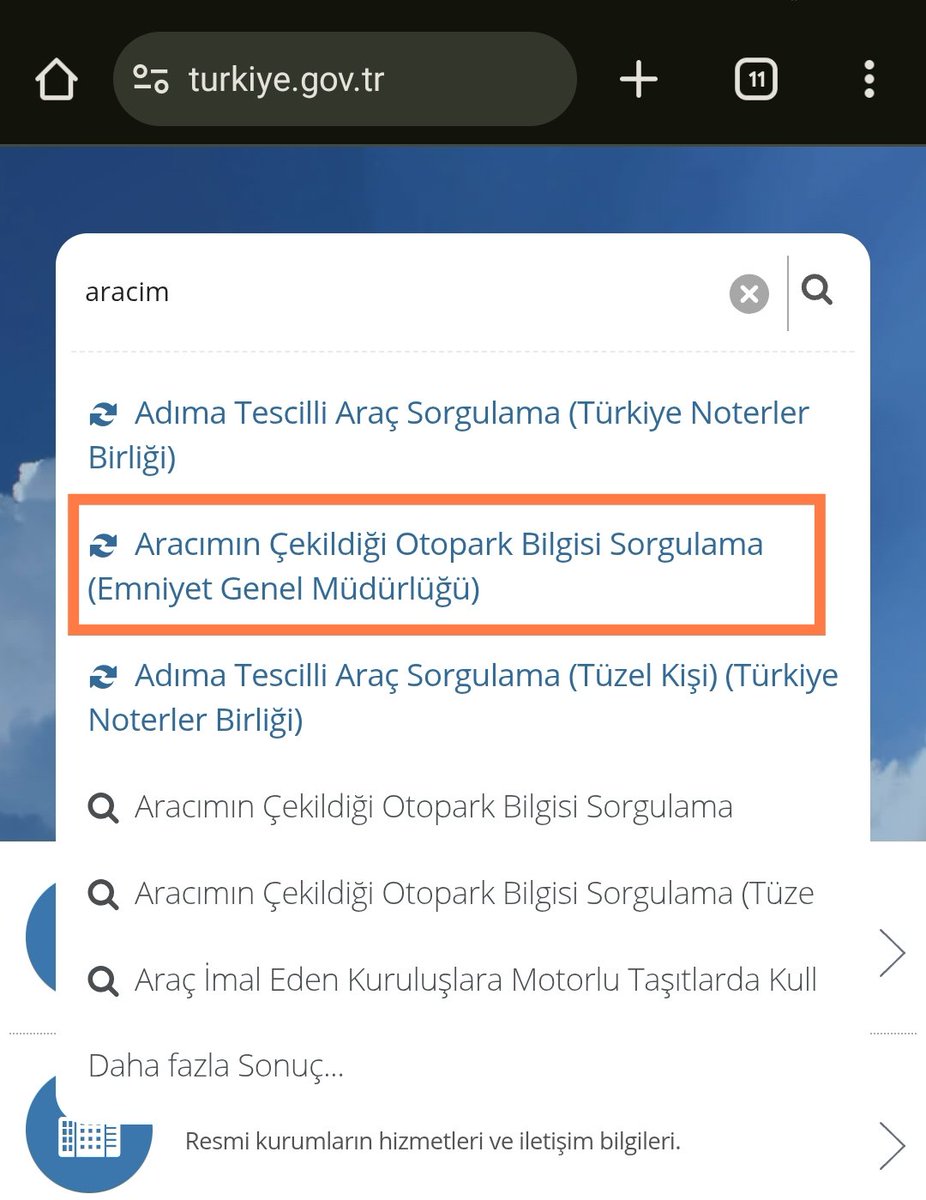 Arabayı park ettiniz, kısa bir işiniz için uzaklaştınız ve döndüğünüzde aracınız yerinde yok... 😟 

İlk akla gelen çalınma oluyor ama çoğu zaman trafik ekipleri tarafından çekilmiş oluyor! Panik yapmayın 😌

 e-Devlet'ten saniyeler içinde nerede olduğunu öğrenin. 'Aracımın