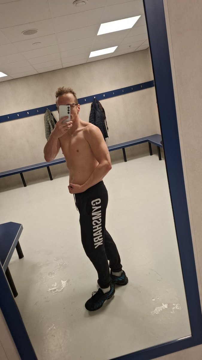 Dutch_Kevv_ tweet media