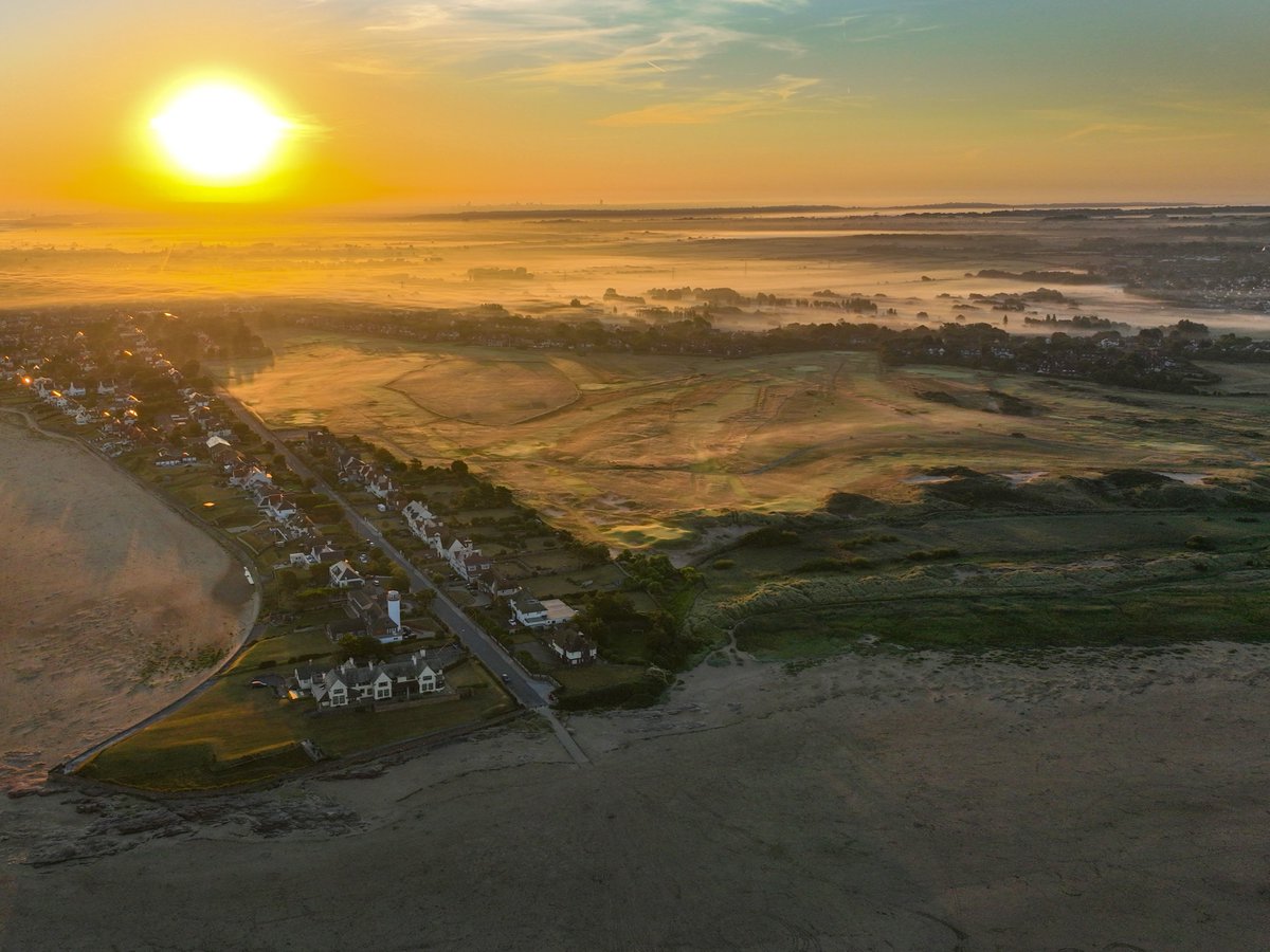 RLGCHoylake's tweet photo. Early morning at Hoylake, the links stretching quietly alongside the village and shore. #RLGCHoylake https://t.co/wzupBMy1e9
