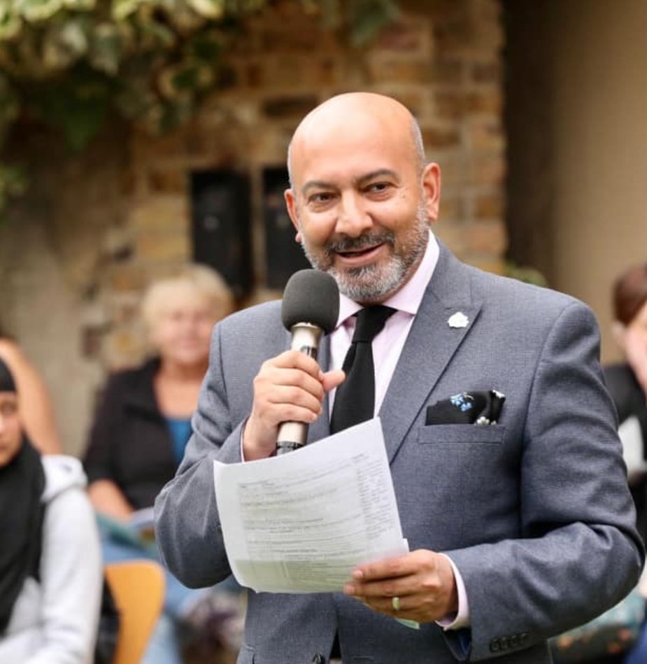 CllrMarcFrancis's tweet image. Its now just four months until the local elections. Here in Tower Hamlets, the Mayoralty will be a straight race between Aspire's Lutfur Rahman and @TH_Labour's @CllrSirajIslam. If you want better council services and a Town Hall that serves the whole community, Siraj is your man