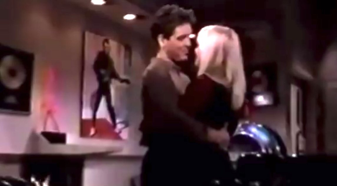 gossipsoaps's tweet image. This apartment vibe. ✨#yr #crinny #visiondesign