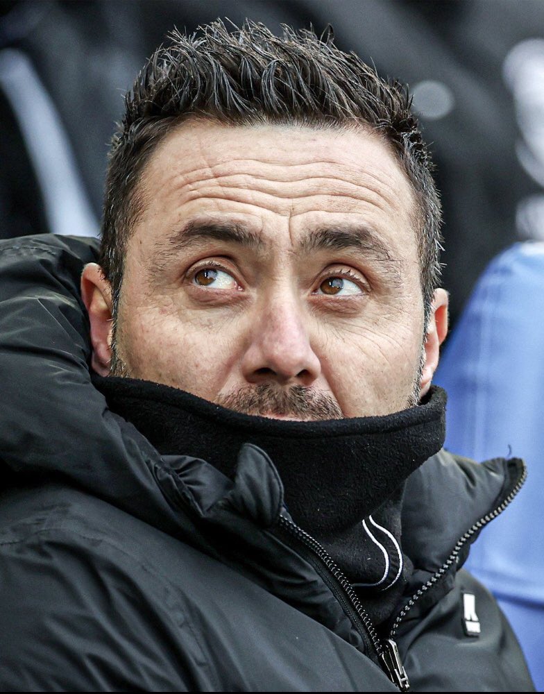 thfc_T_news's tweet image. 🚨⚪️: Tottenham have put Roberto De Zerbi at the top of their list of targets should they decide to part ways with Thomas Frank. 🇮🇹👀

- The Dane's position will come under review at the season's end.
 
Source: @TEAMtalk