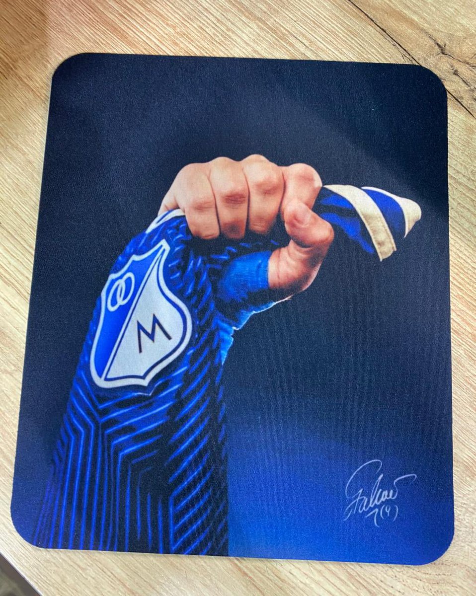 •🌻• tweet media