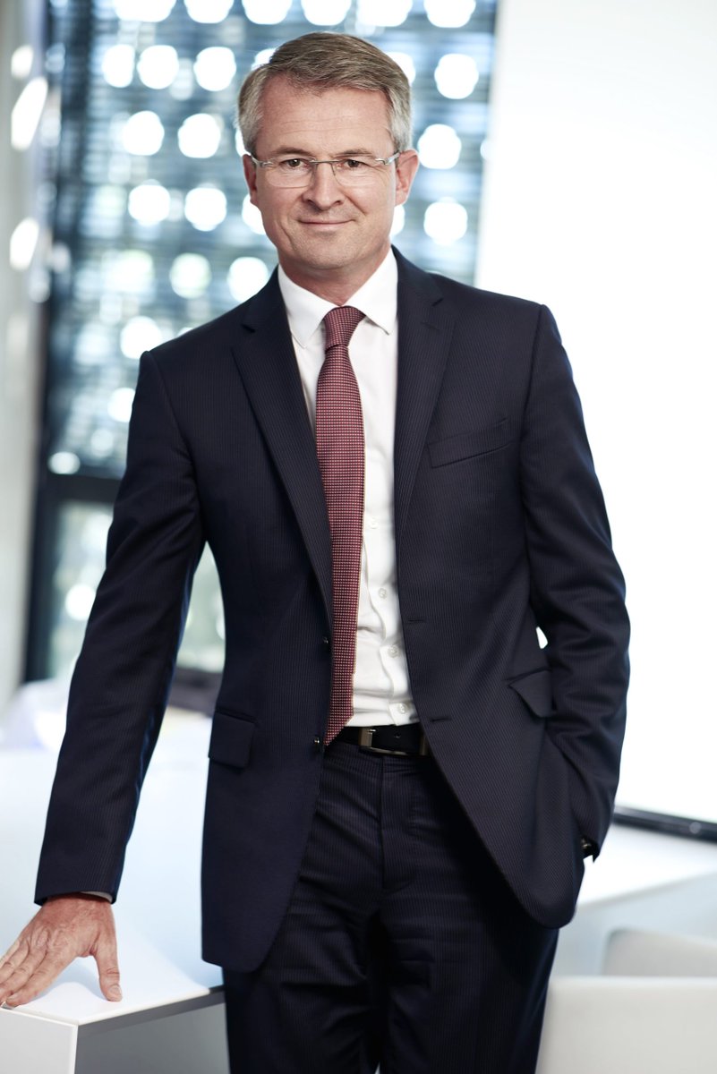 RAutrement's tweet image. #Immobilier #Syndic #AncrageLocal #Bretagne #LoireAtlantique #Croissance  Le Groupe Kermarrec reprend la branche syndic de proximité de Lefeuvre Immobilier. Naissance de Kermarrec Syndic, 40 collaborateurs et 14 000 lots gérés. rennes-infos-autrement.fr/le-groupe-kerm…