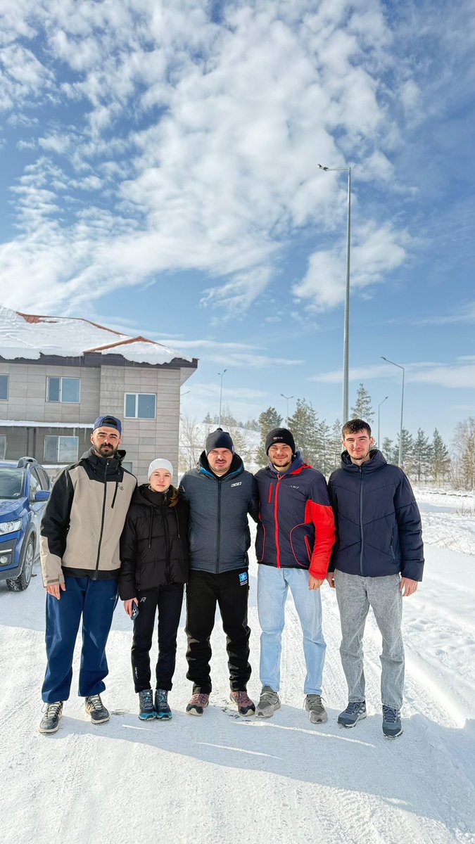 Erzurum’da düzenlenen Kayaklı Koşu Olimpiyat Seçmeleri sonucunda sporcularımız İrem Dursun ve Abdullah Yılmaz, 6–22 Şubat 2026 tarihinde İtalya’da yapılacak Kış Olimpiyatları’nda ülkemizi temsil etmeye hak kazanmıştır.
Sporcularımızı ve antrenörümüzü tebrik ederiz.