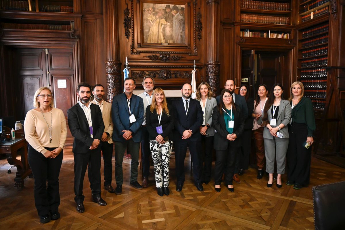 lconectadas's tweet image. #LegislaturasConectadas 
🏅 Destacado 1er encuentro Federal de Secretarios
Parlamentarios y Administrativos 
🌐 Mas info acà: 
legislaturasconectadas.gob.ar/Prensa/Destaca…